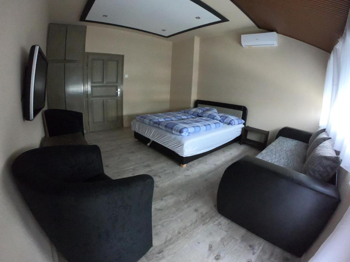 Dami Apartman Hajdúszoboszló Exterior foto